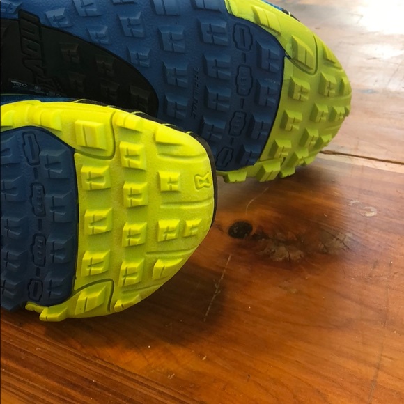 Inov Trail Roc 245 - Picture 7 of 9